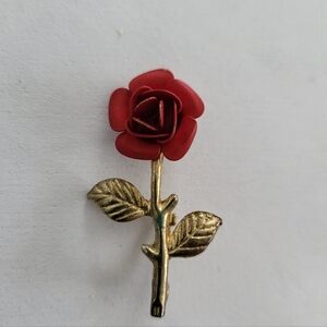 Vintage, Red Rose Pin, Single Rose on gold tone stem brooch.